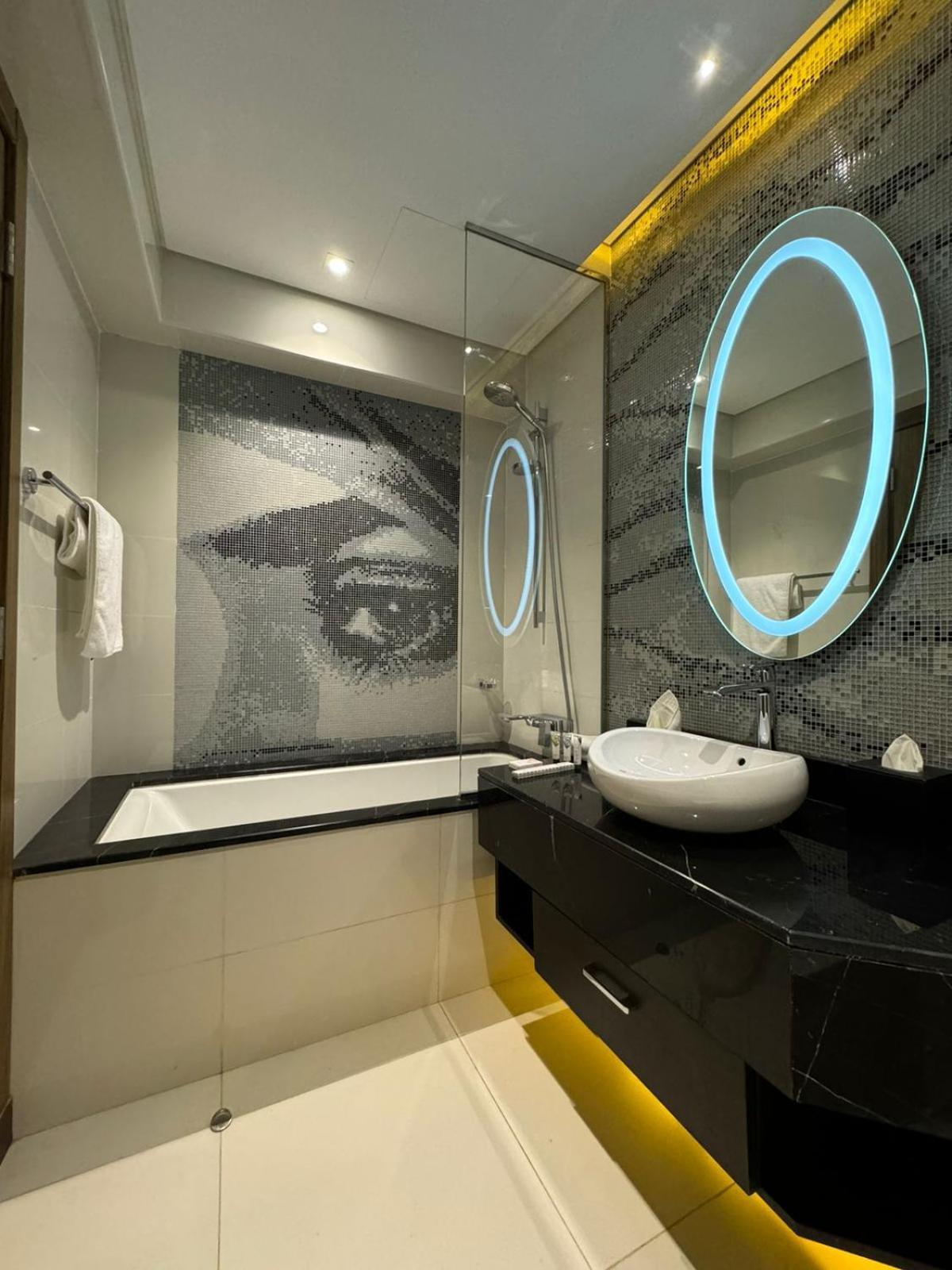 Apartment 4leisure Damac Esclusiva Towers *