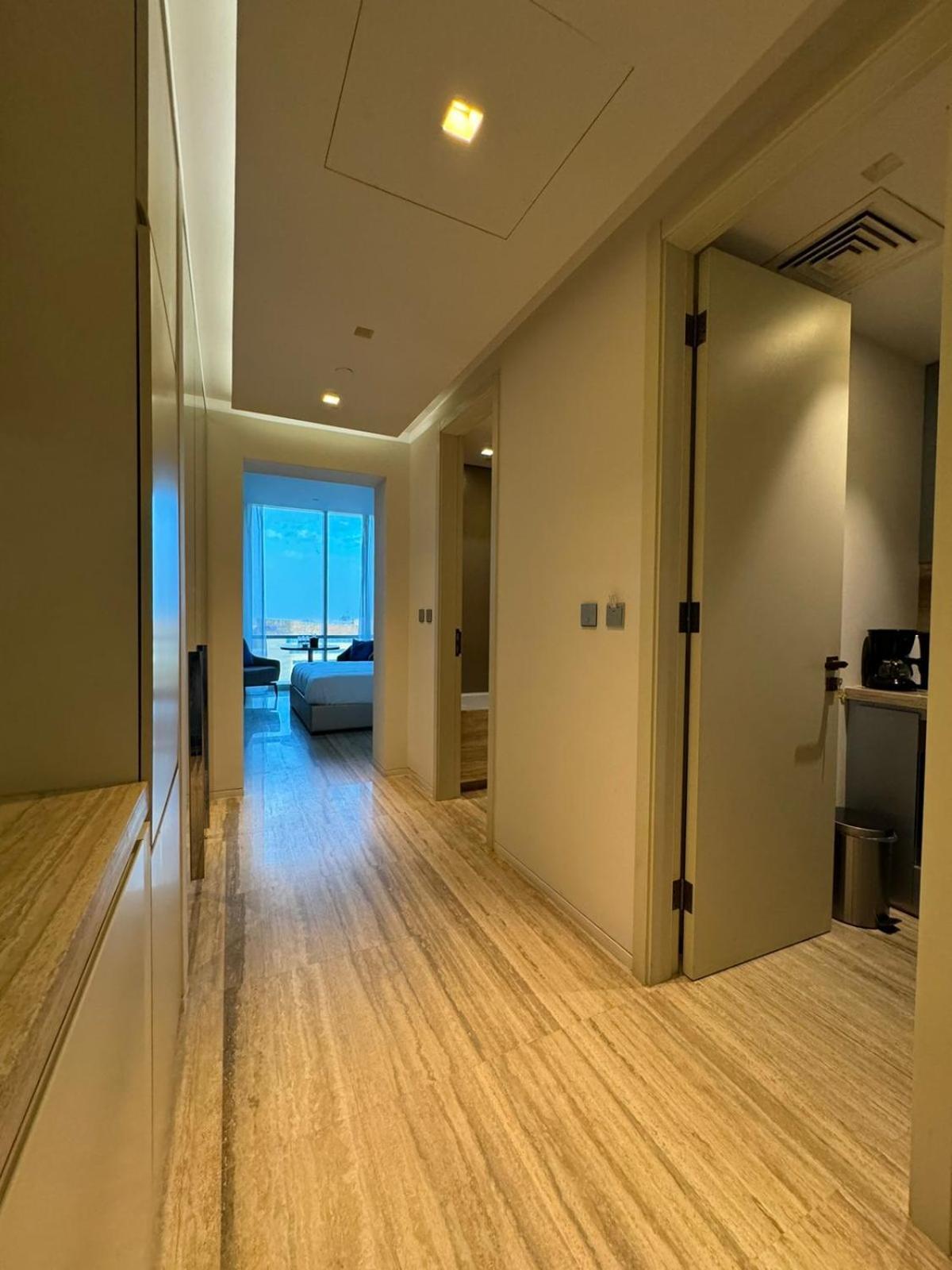 4leisure Damac Esclusiva Towers Apartment *