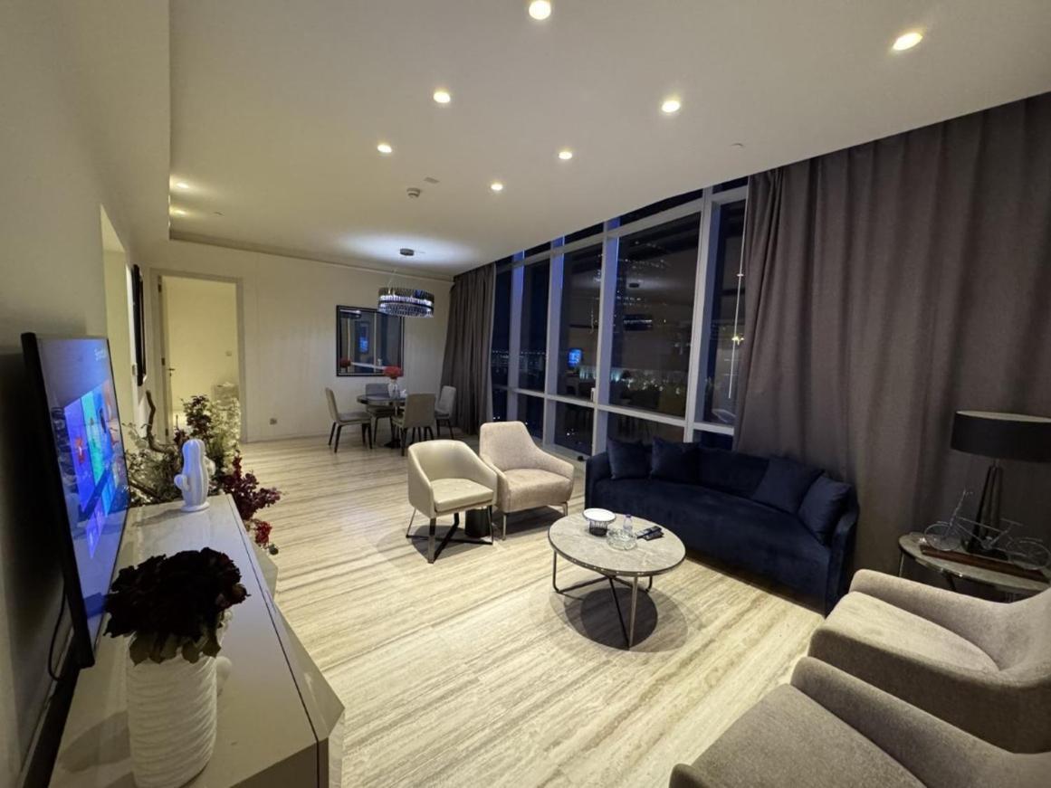 Apartment 4leisure Damac Esclusiva Towers *